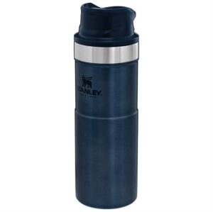 Stanley Classic Trigger Action Travel mug 0,47L