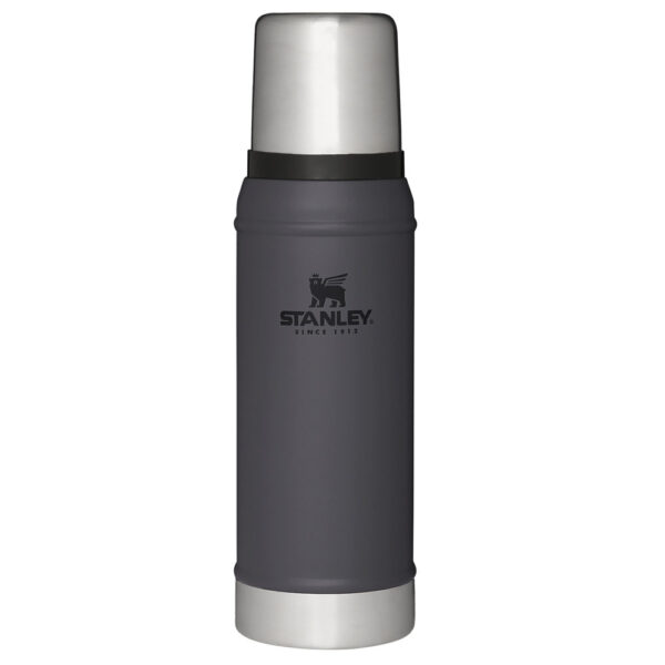 Stanley 'Classic Vacuum' termoflaske 0,75 L Classic Vacuum 0,75 L - Charcoal